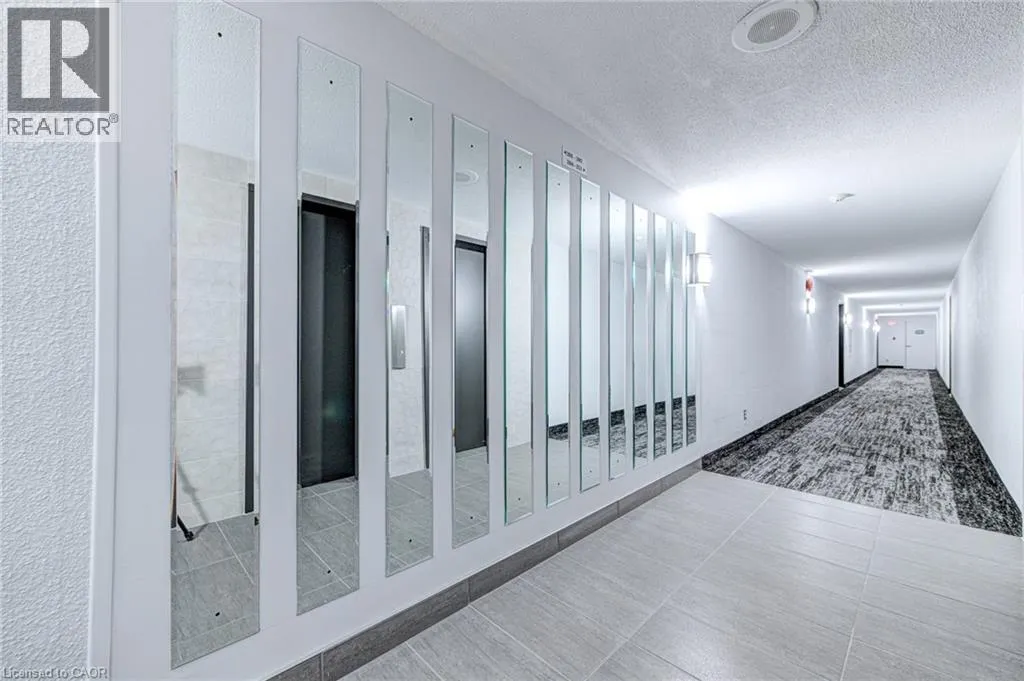 93 WESTWOOD Road Unit# 206, #206