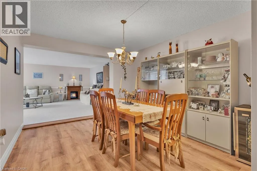 93 WESTWOOD Road Unit# 206, #206