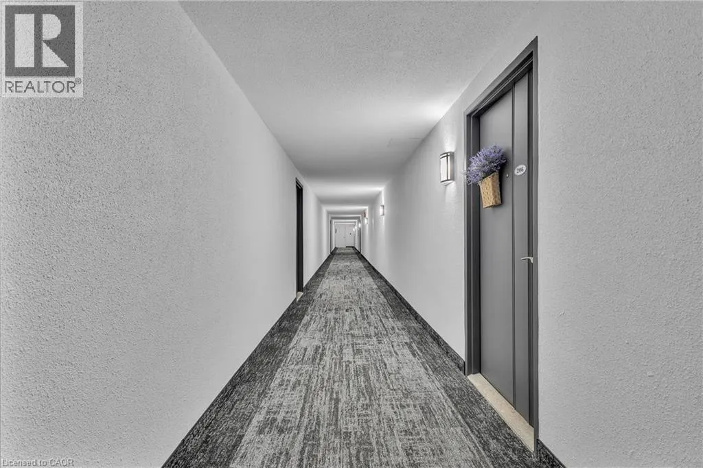 93 WESTWOOD Road Unit# 206, #206