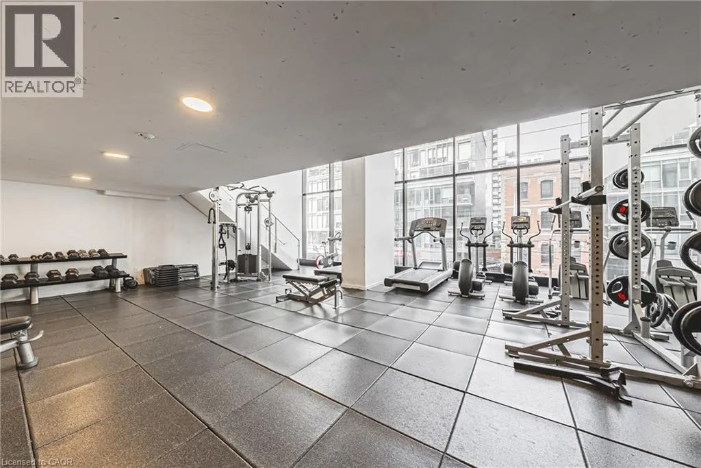 629 KING Street W