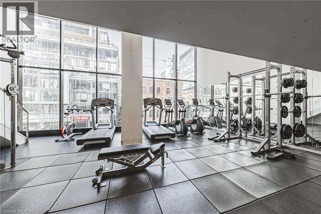 629 KING Street W