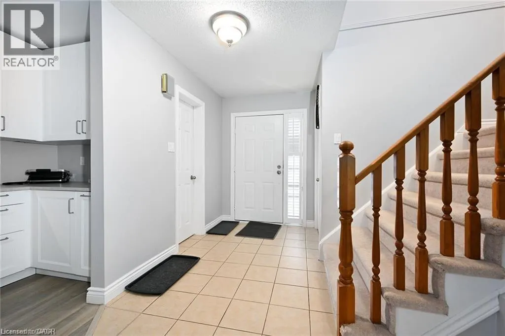 8 BUSS Court