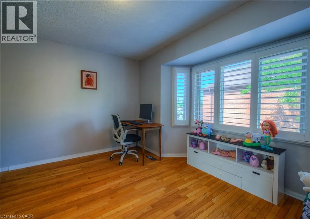 895 MAPLE Avenue Unit# 502, #502