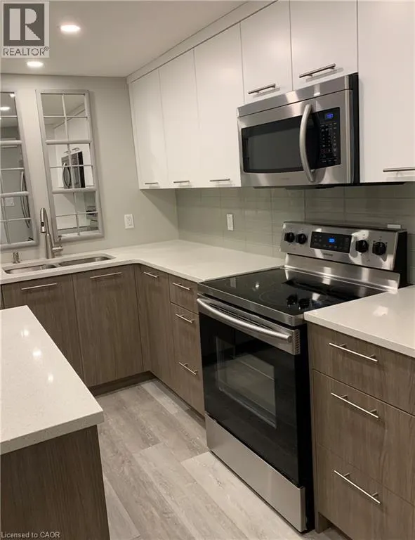 114 GLEN PARK Crescent Unit# LOWER, #LOWER