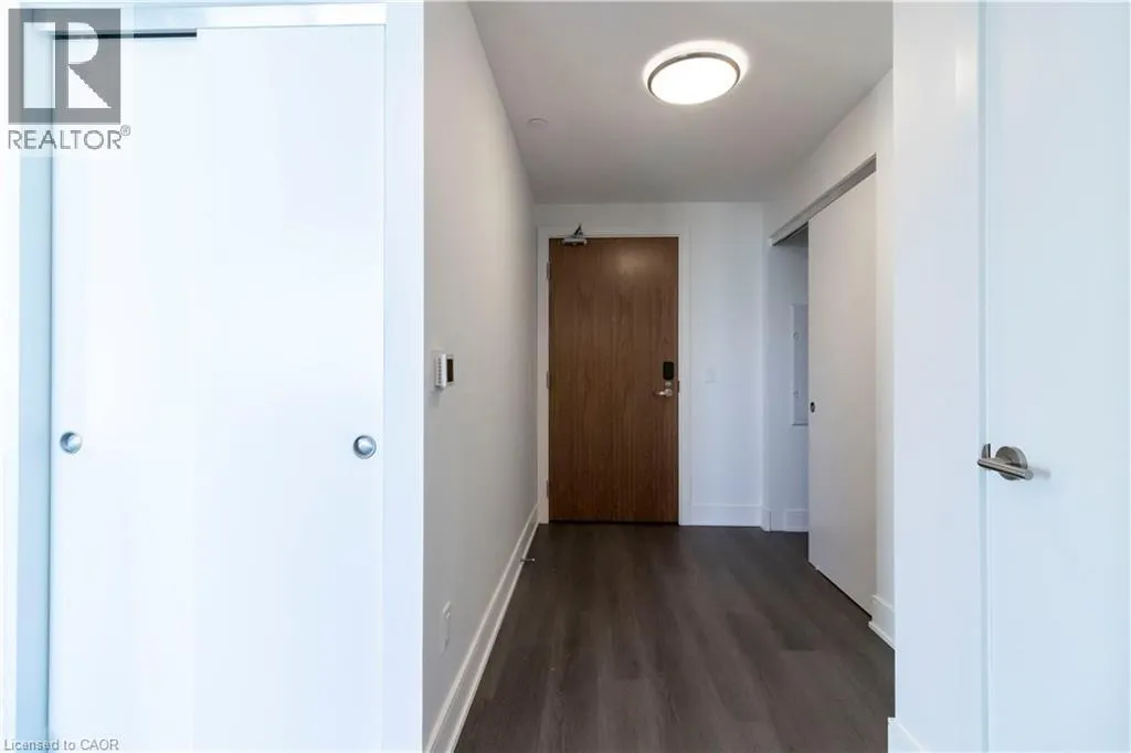 25 WELLINGTON Street S Unit# 1912, #1912