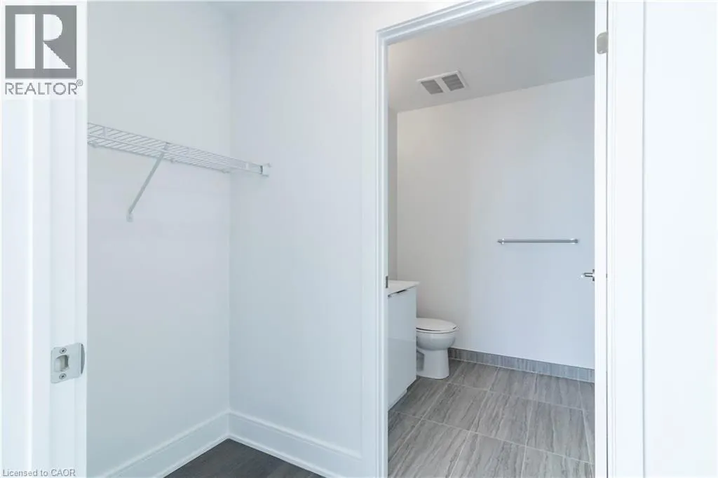 25 WELLINGTON Street S Unit# 1912, #1912