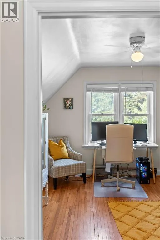 48 FRANKLIN Avenue