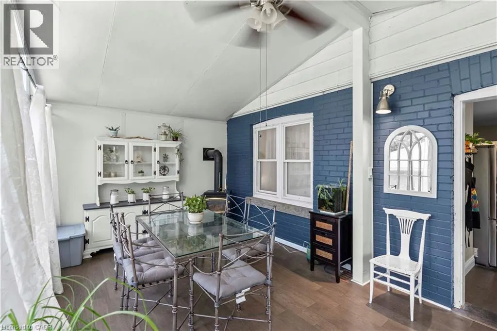 48 FRANKLIN Avenue