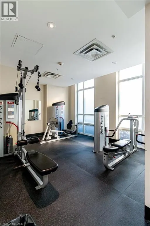 81 ROBINSON Street Unit# 203, #203