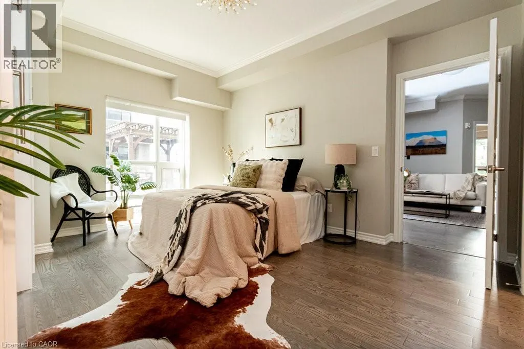81 ROBINSON Street Unit# 203, #203