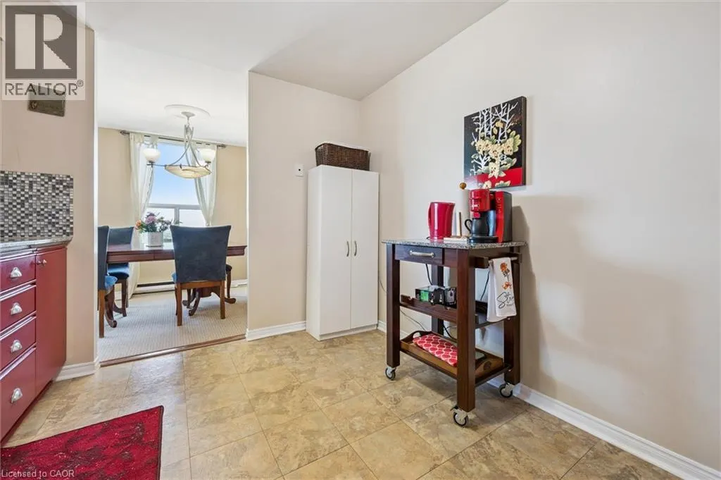 55 GREEN VALLEY Drive Unit# 1812, #1812