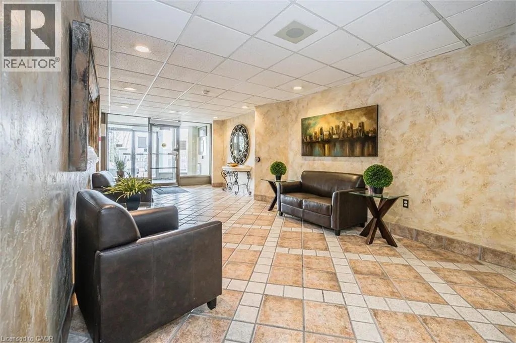 55 GREEN VALLEY Drive Unit# 1812, #1812