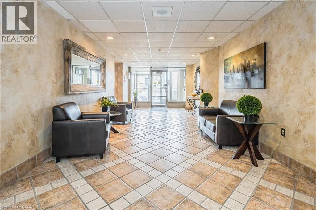 55 GREEN VALLEY Drive Unit# 1812, #1812