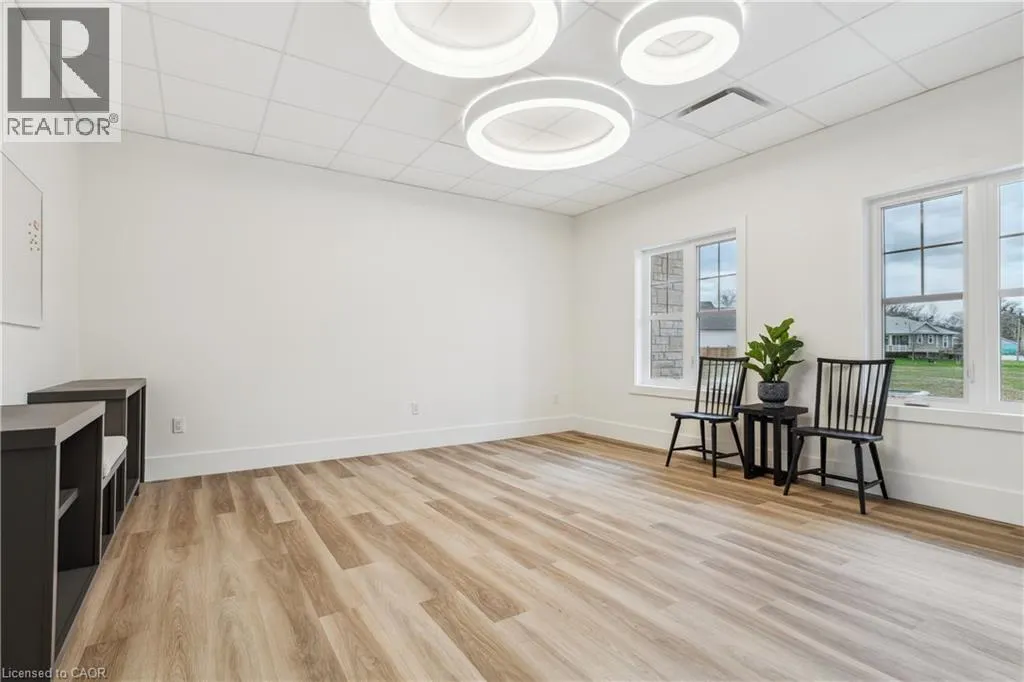 18 SOUTH COAST Circle