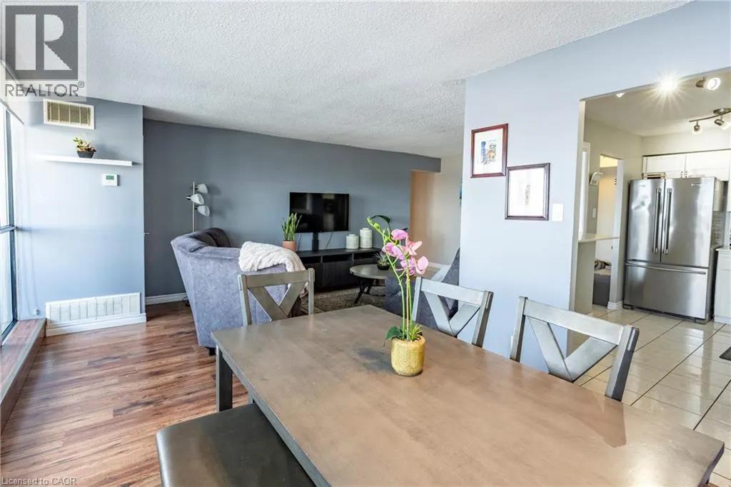 375 KING Street N Unit# 2002, #2002