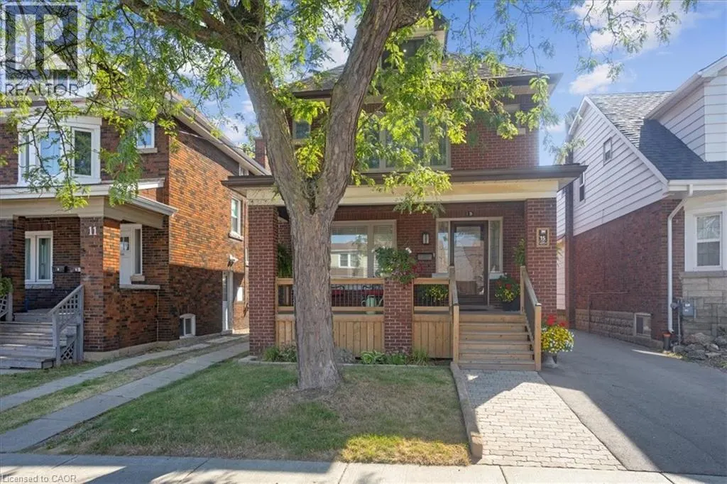 15 OTTAWA Street S