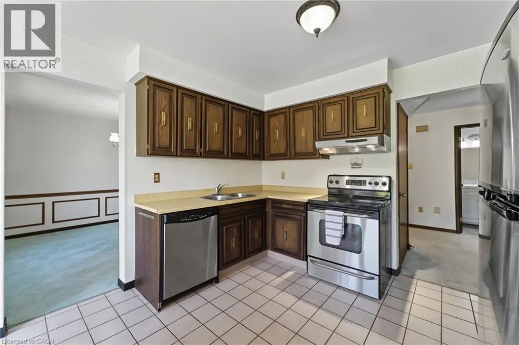 67 FORESTVIEW Drive