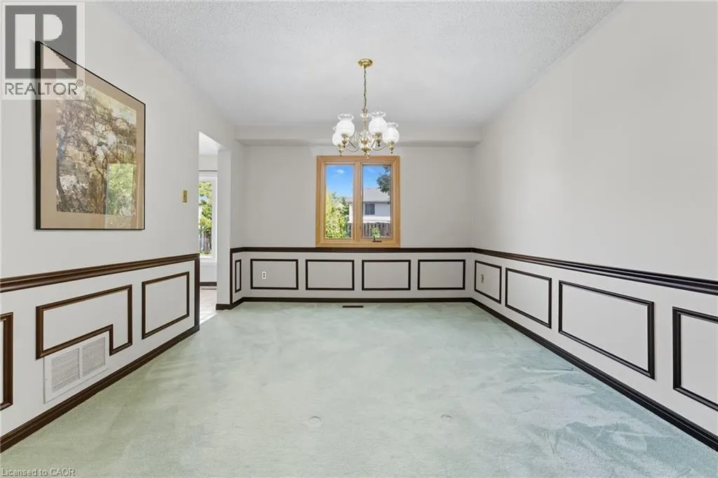 67 FORESTVIEW Drive