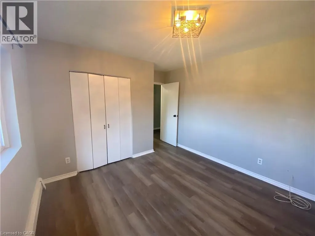 163 CHANDLER Drive Unit# 15, #15