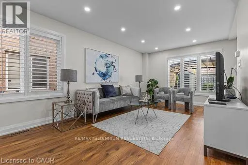 17 PRINCE Crescent