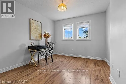 17 PRINCE Crescent