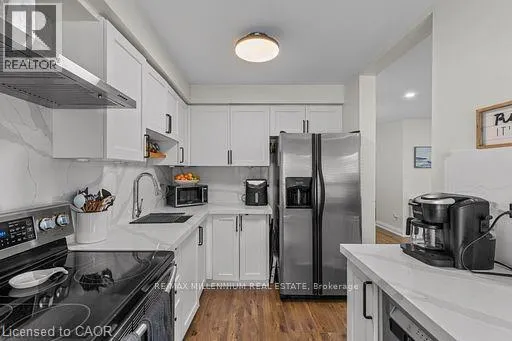 17 PRINCE Crescent