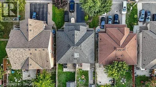 17 PRINCE Crescent