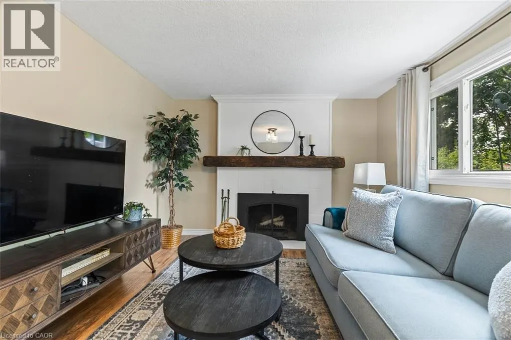 41 INWOOD Drive