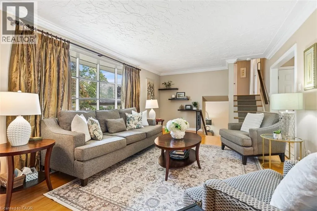 41 INWOOD Drive