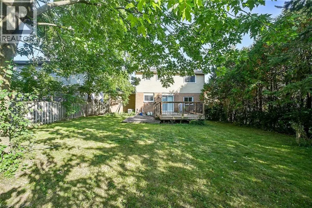 494 KORTRIGHT Road W