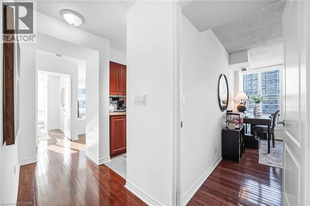 1 ELM Drive W Unit# 1005, #1005