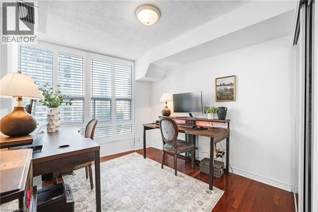 1 ELM Drive W Unit# 1005, #1005