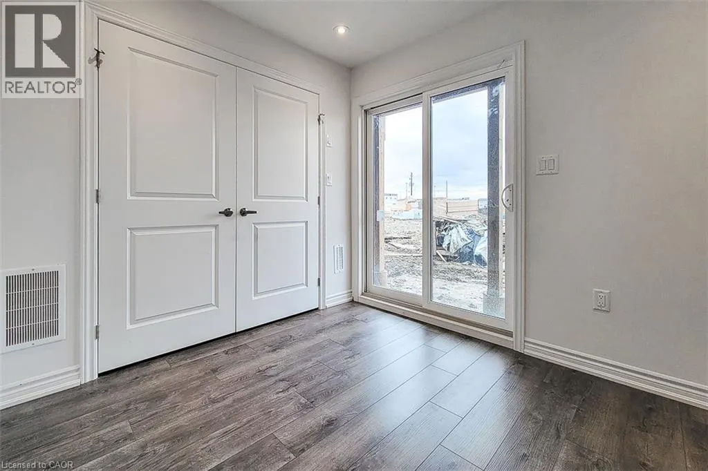 61 SOHO Street Unit# 33, #33