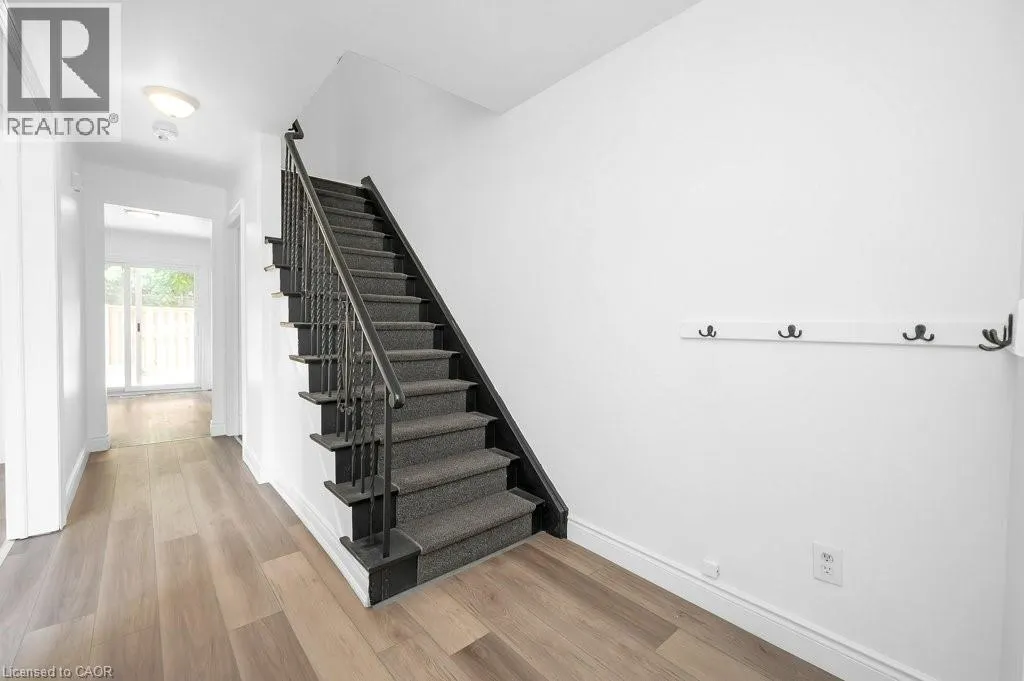5193 BANTING Court