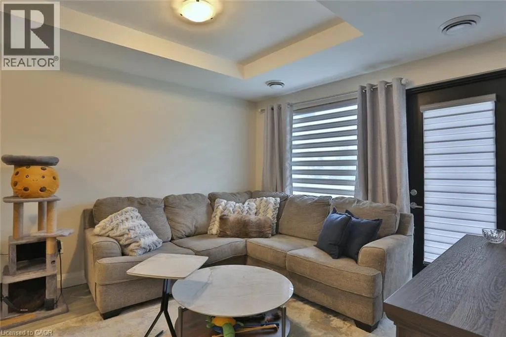 5 WAKE ROBIN Drive Unit# 118, #118