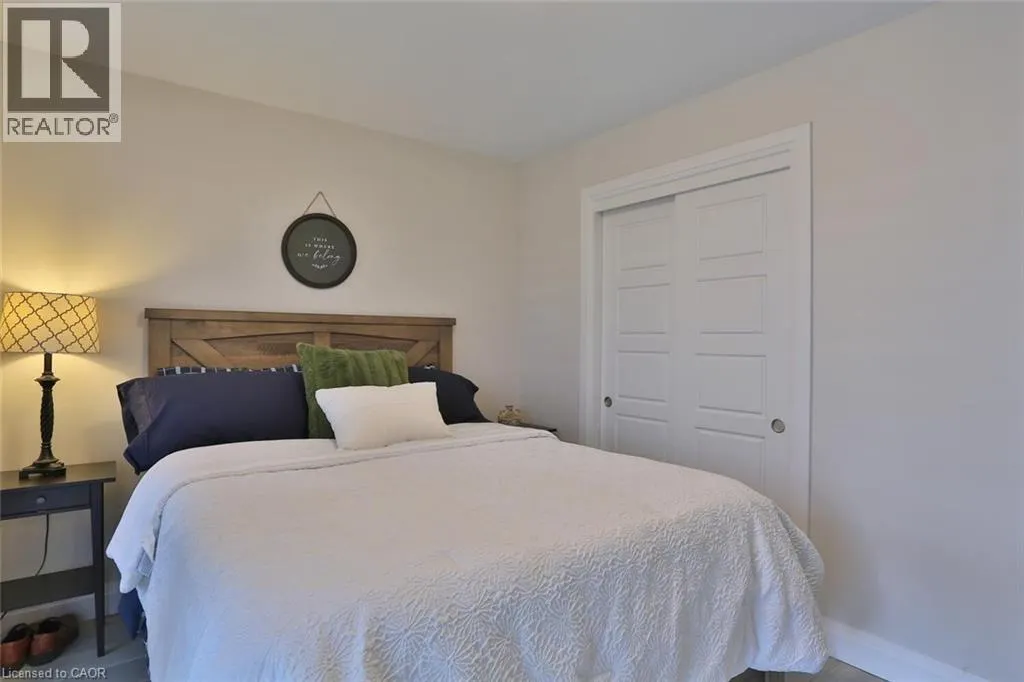 5 WAKE ROBIN Drive Unit# 118, #118