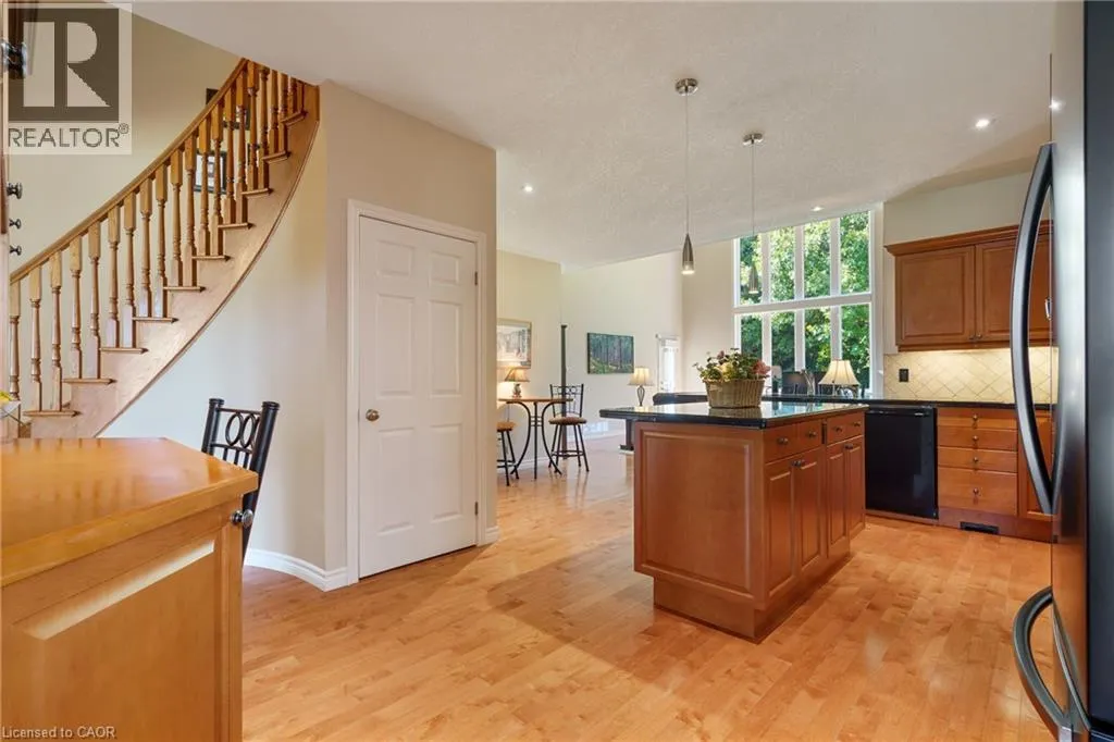 182 VALRIDGE Drive