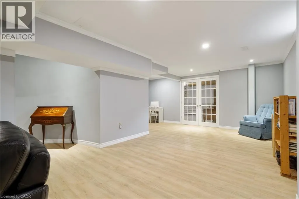 182 VALRIDGE Drive