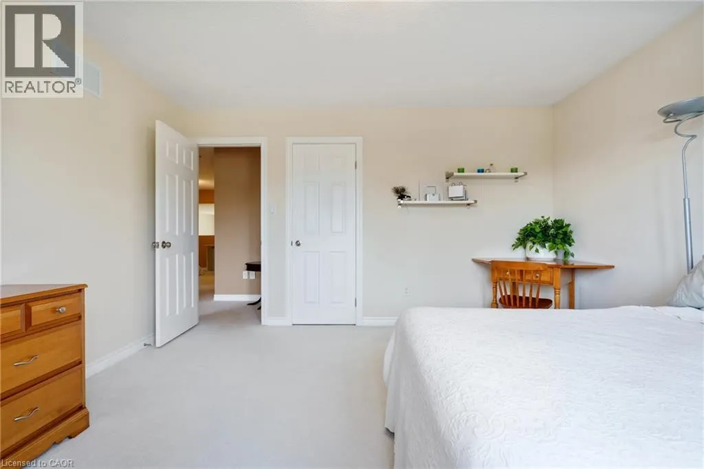 182 VALRIDGE Drive