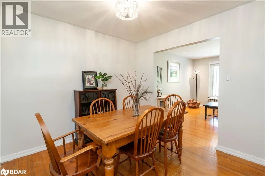 6 WALKER Avenue