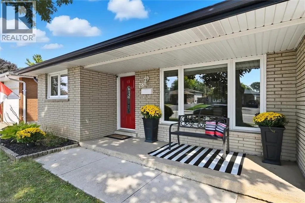 78 GARDINER Drive