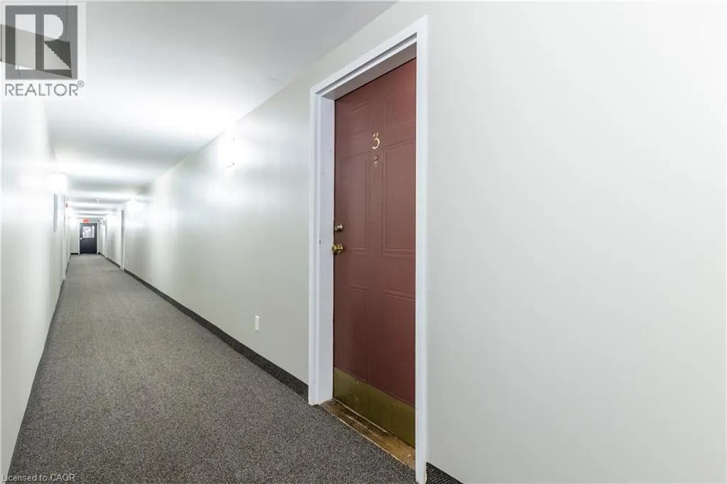136 CONWAY Drive Unit# 3, #3