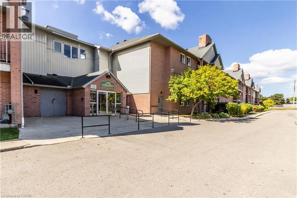 136 CONWAY Drive Unit# 3, #3