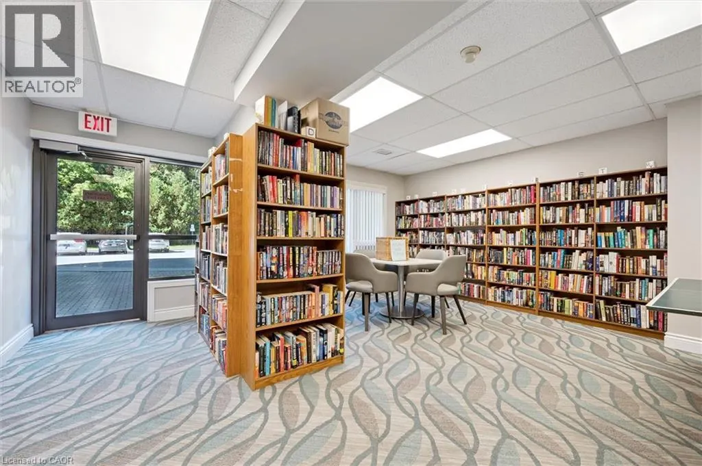 237 KING Street W Unit# 703, #703