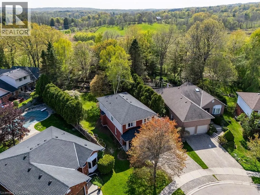 16 LININGTON Trail