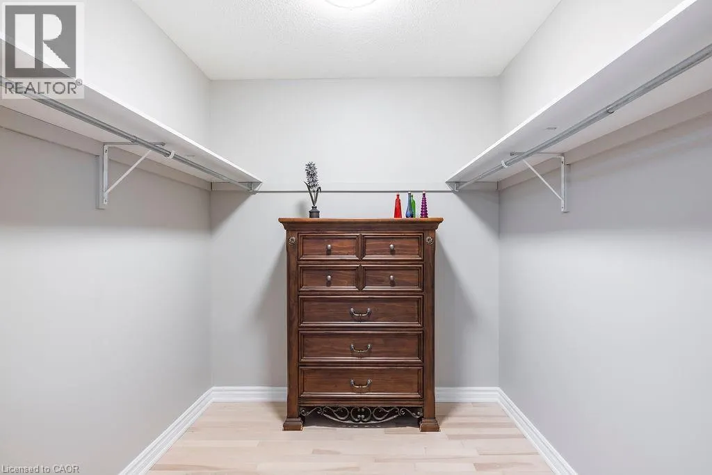 16 LININGTON Trail