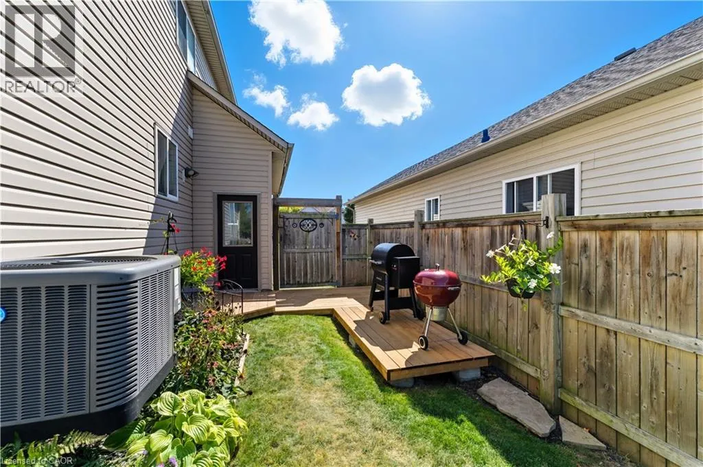 202 HILLTOP Drive