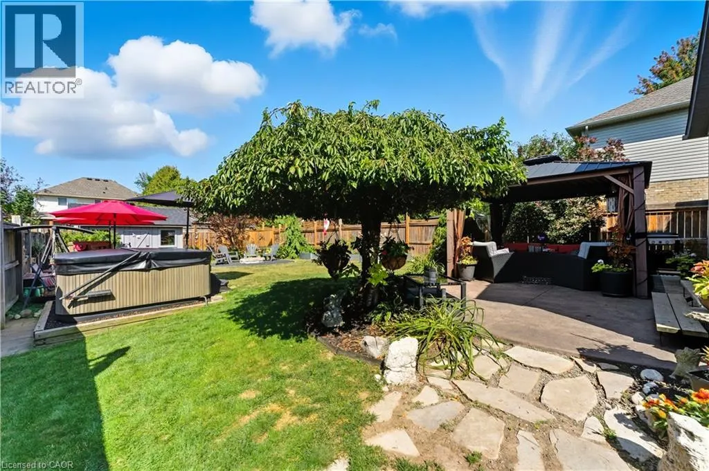 202 HILLTOP Drive
