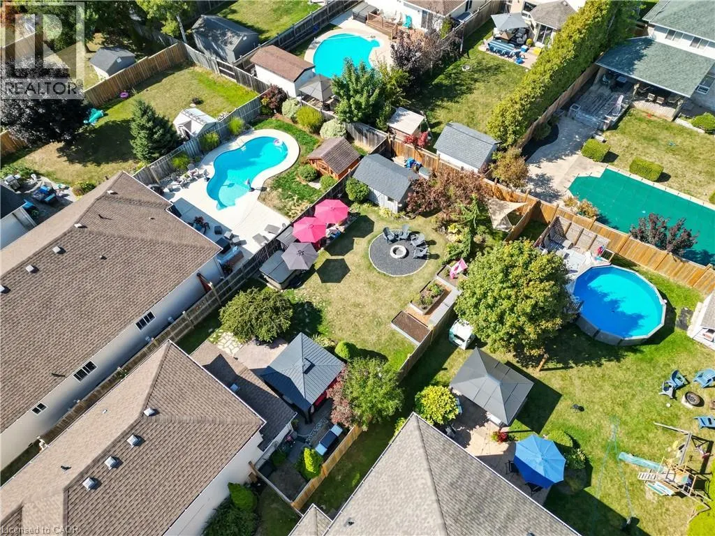 202 HILLTOP Drive