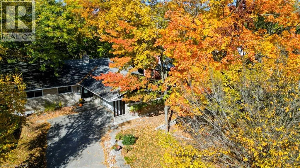 279 FERNDALE Place